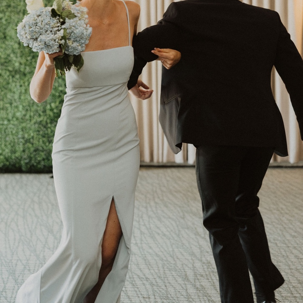 Amsale Bray Bridesmaid Dress - Color: new Ice size 2! Worn once!